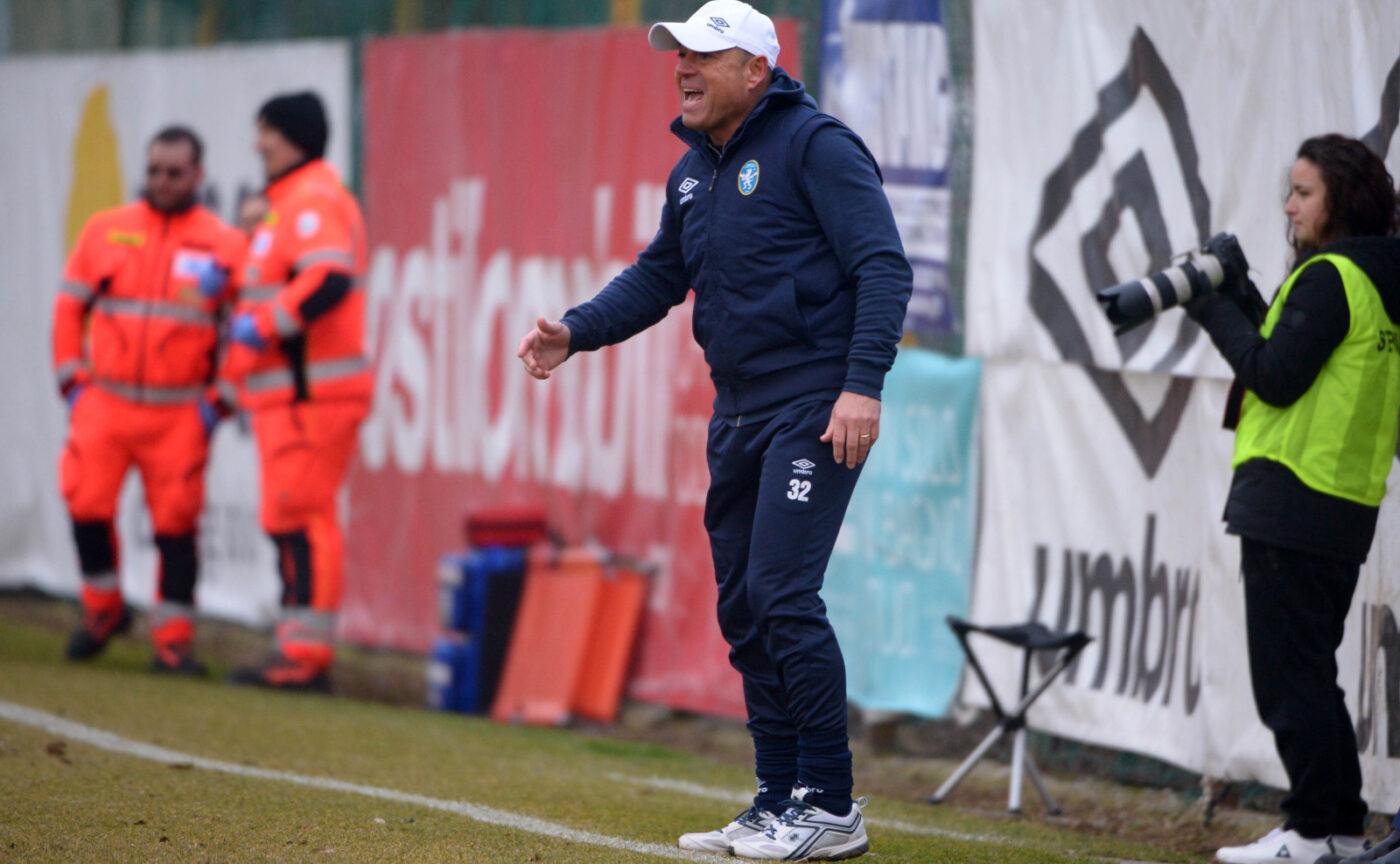 <a href="https://www.bresciacalciofemminile.it/giro-boa-al-club-azzurri-arriva-bari-piovani-squadra-rognosa/" aria-label="Leggi di più su Giro di boa: al Club Azzurri arriva il Bari. Piovani: “Squadra tosta”">Giro di boa: al Club Azzurri arriva il Bari. Piovani: “Squadra tosta”</a>