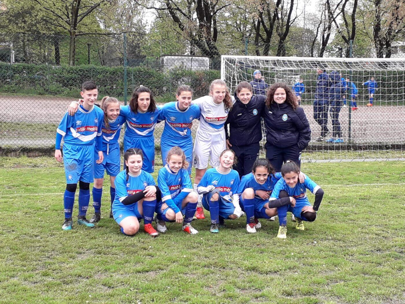 <a href="https://www.bresciacalciofemminile.it/settore-giovanile-ottimo-weekend-allieve-ed-esordienti/" aria-label="Leggi di più su Settore giovanile: ottimo weekend per Allieve ed Esordienti">Settore giovanile: ottimo weekend per Allieve ed Esordienti</a>