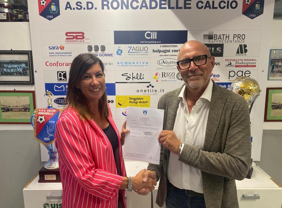 <a href="https://www.bresciacalciofemminile.it/nasce-un-nuovo-punto-brescia-accordo-con-il-cs-roncadelle/" aria-label="Leggi di più su Nasce un nuovo “Punto Brescia”: accordo con il CS Roncadelle">Nasce un nuovo “Punto Brescia”: accordo con il CS Roncadelle</a>