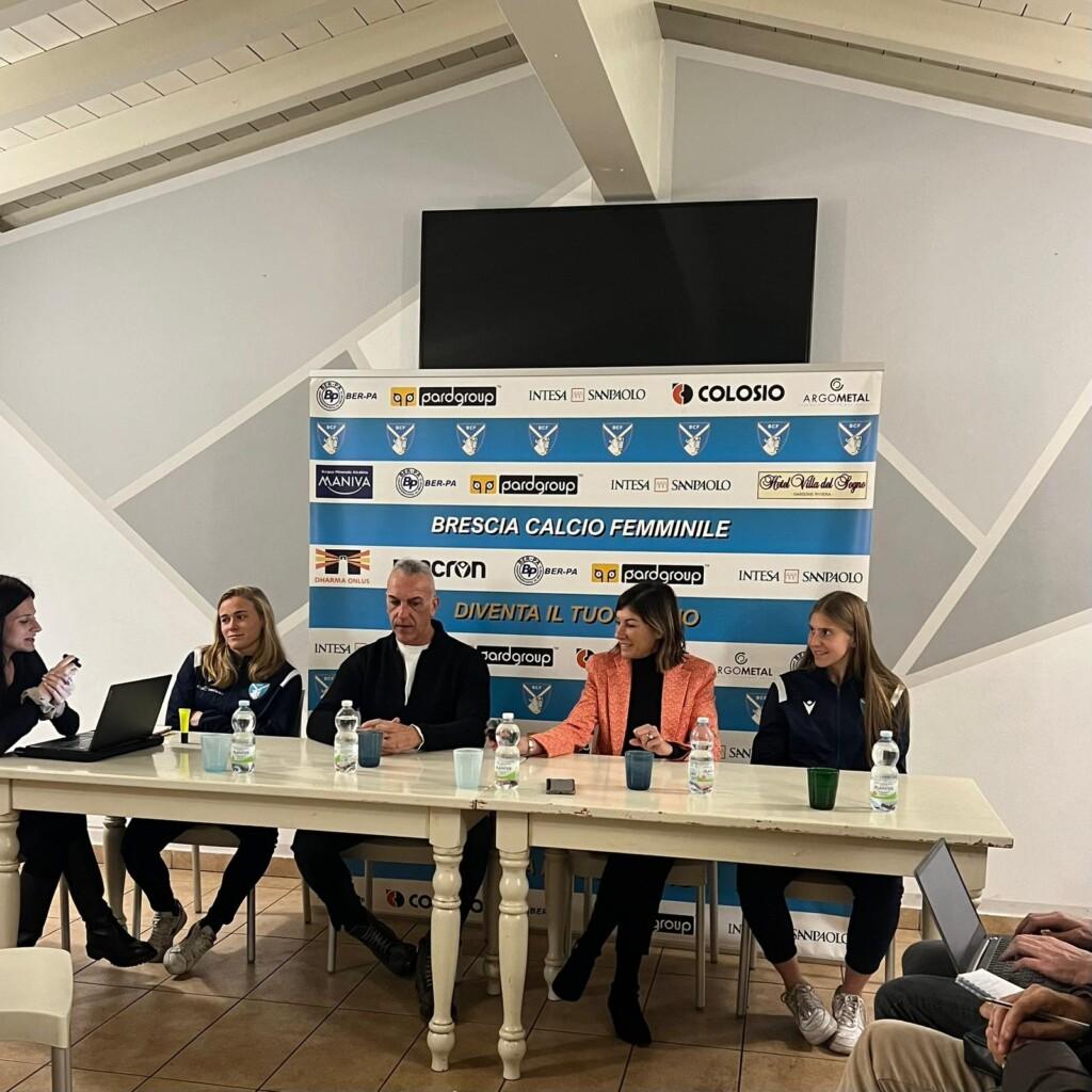 <a href="https://www.bresciacalciofemminile.it/comunicato-del-club-conferenza-stampa-di-meta-stagione/" aria-label="Leggi di più su Comunicato del Club – Conferenza stampa di metà stagione">Comunicato del Club – Conferenza stampa di metà stagione</a>