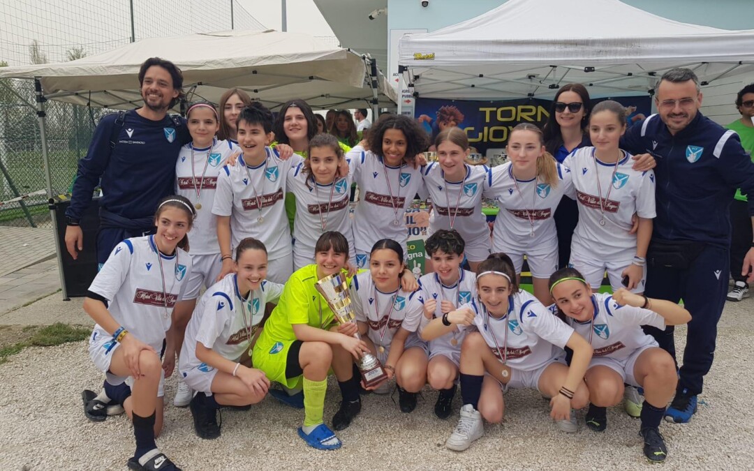Under 15 Blu campionesse del Torneo Romagna Easter Cup 2024