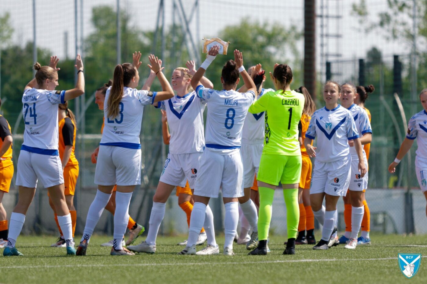 <a href="https://www.bresciacalciofemminile.it/brescia-lultima-sfida-della-stagione-si-gioca-a-chievo/" aria-label="Leggi di più su Brescia, l’ultima sfida della stagione si gioca a Chievo">Brescia, l’ultima sfida della stagione si gioca a Chievo</a>