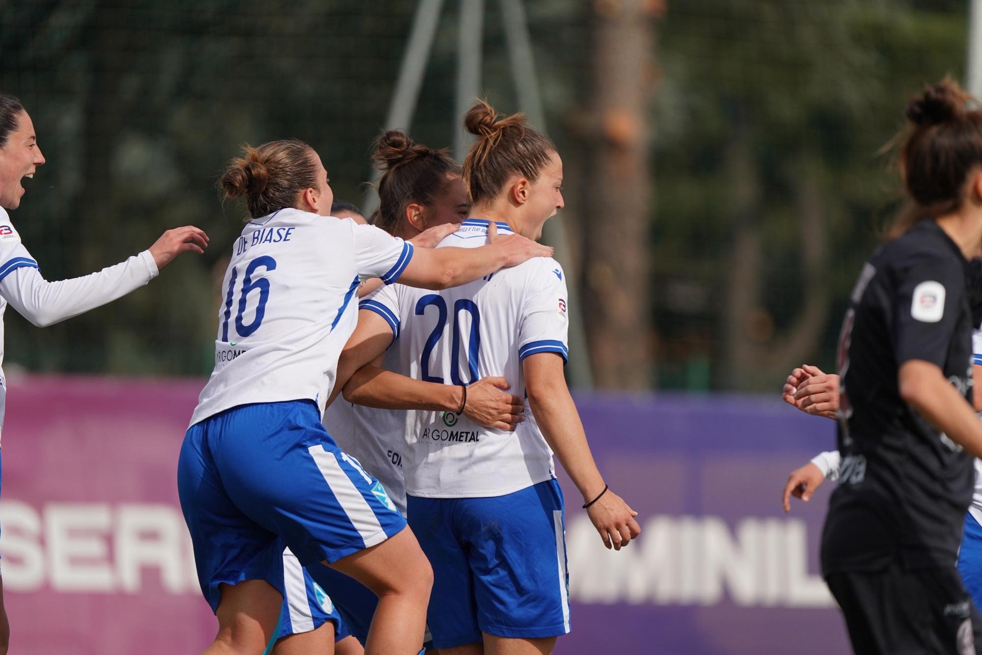 Arezzo-Brescia 1-2: rimonta Leonesse